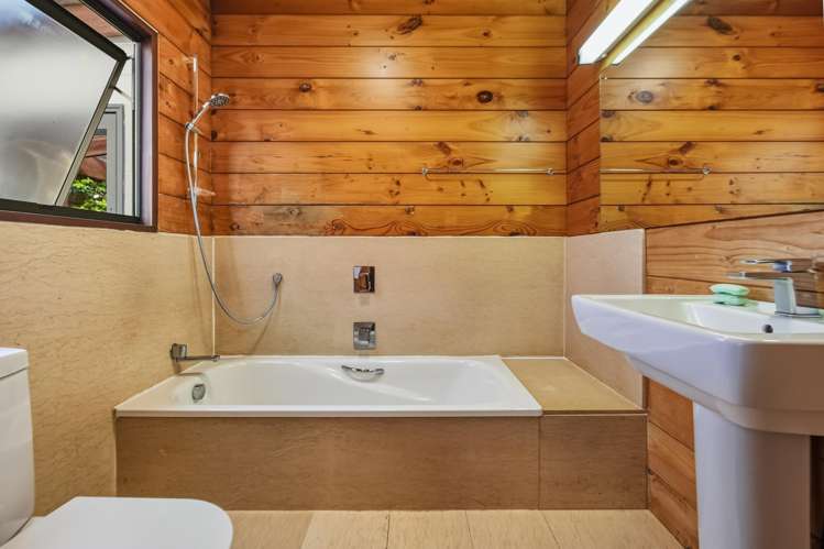 325A Esdaile Road Whakamarama_13