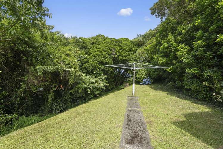 50 Sunshine Avenue Karori_16