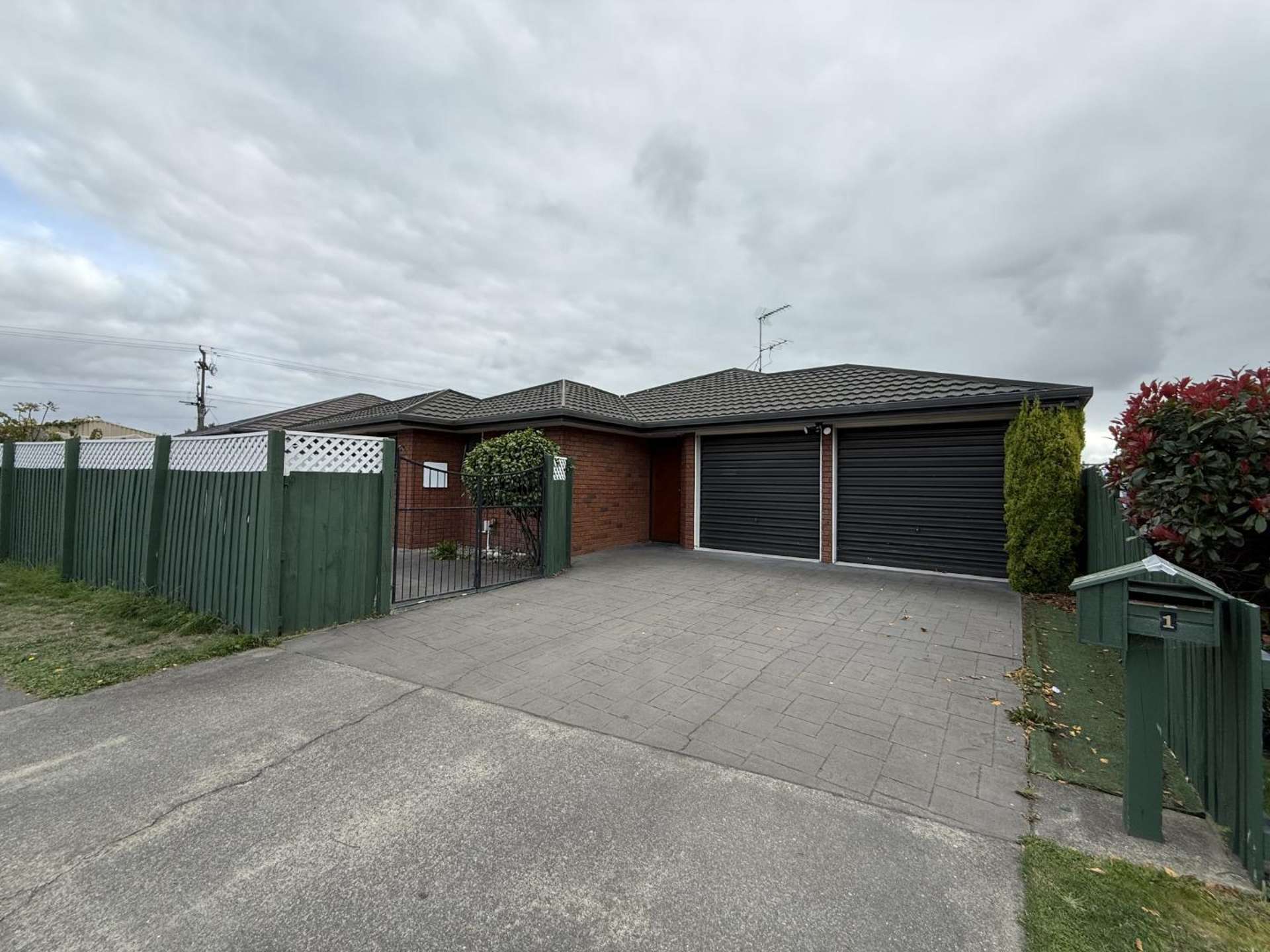 1 Robalan Place Redwoodtown_0