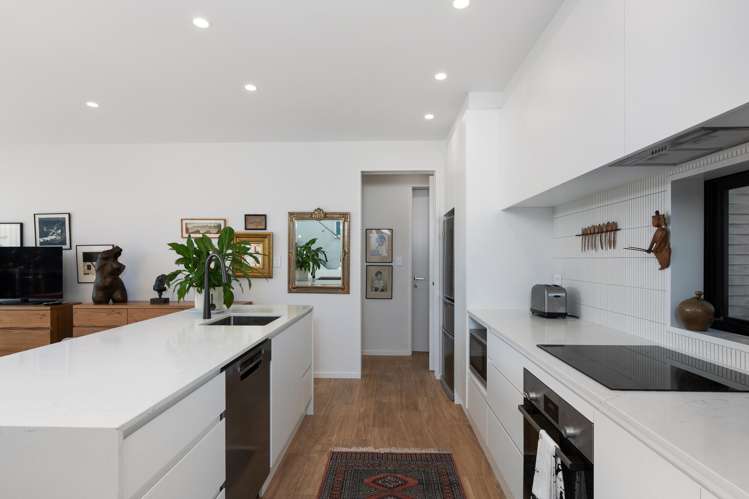4/18 Cornwall Street Saint Albans_12