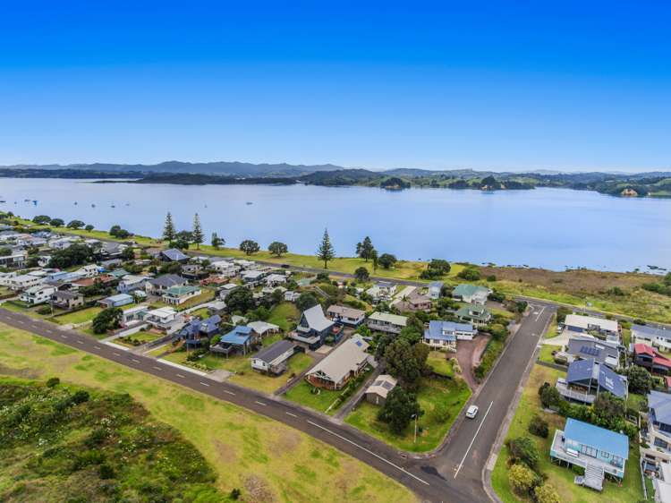 284 Ocean Road Ohope_27