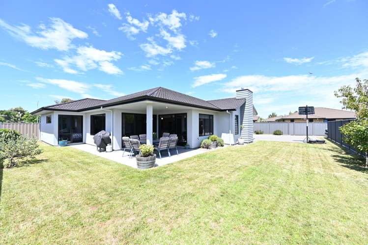 7 Milford Place Poraiti_18