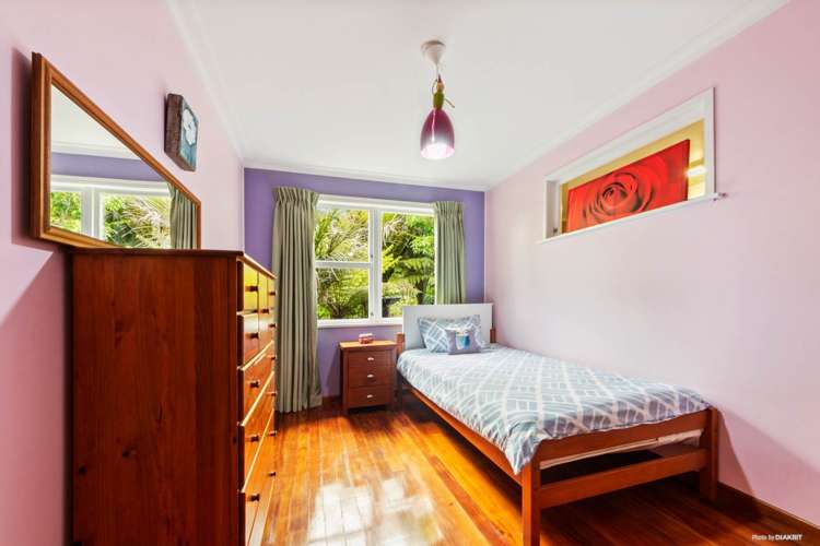 4 Okewa Road Titirangi_11