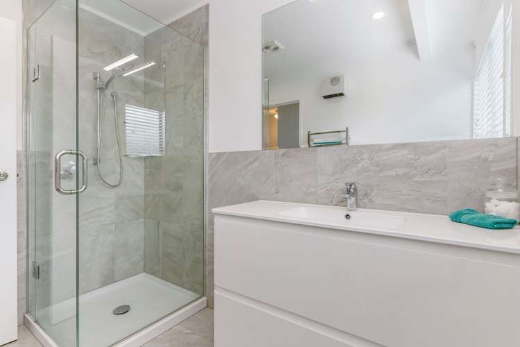 12a Kurnell Drive Botany Downs_16