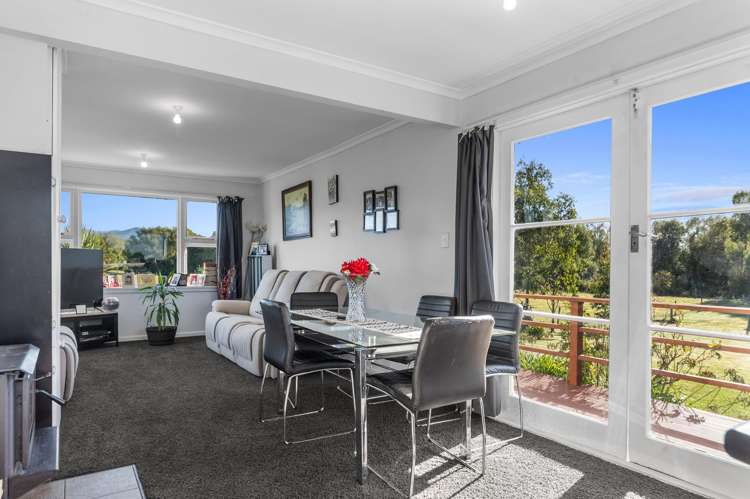 374 Riverside Road_5