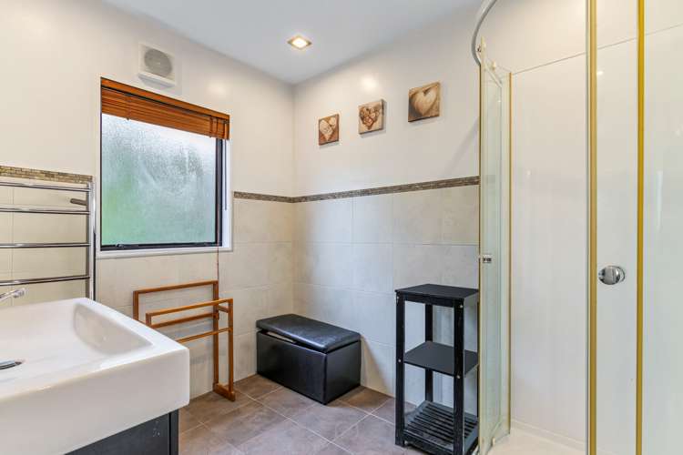 2/19 Poto Street Te Atatu South_10