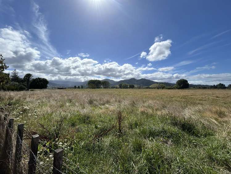 25 School Road 1942_11