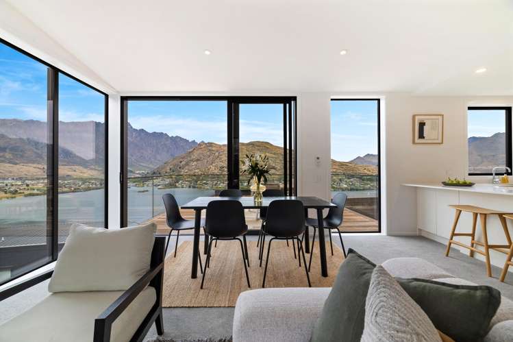 49 Angelo Drive Queenstown_6