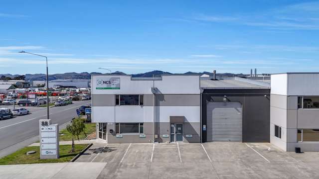 10/84 Hayton Road Wigram_1