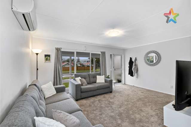 37 Owen Street Belmont_3