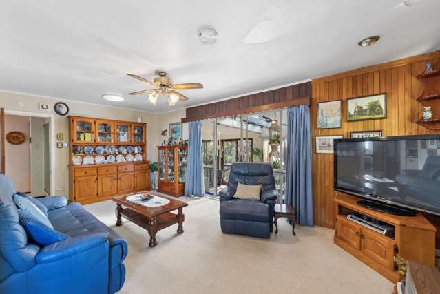 13 Ward Crescent Te Atatu Peninsula_2