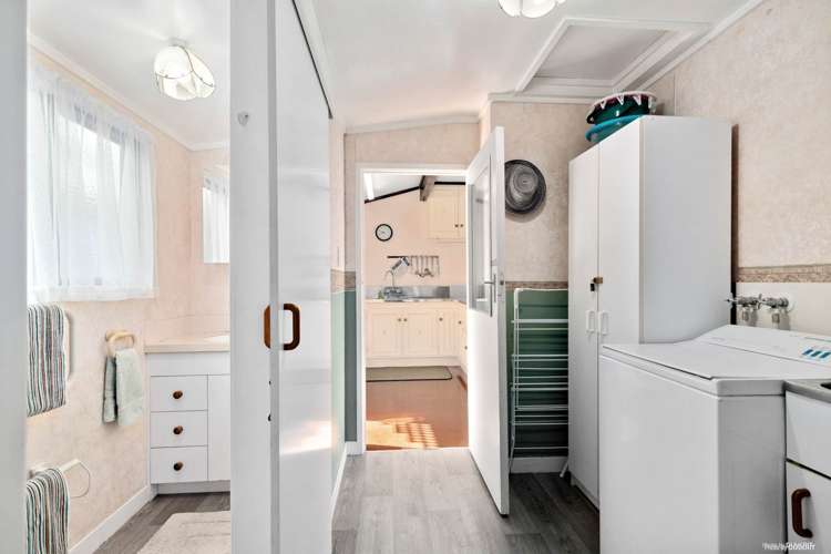 33 Ronald Avenue Glenbrook_9