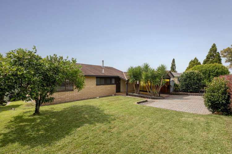 73 Sutherland Road Brookfield_23