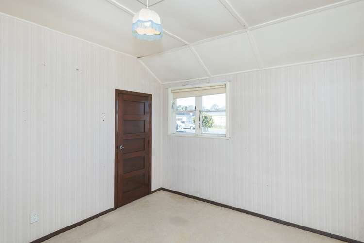 8 De Lautour Road Kaiti_12