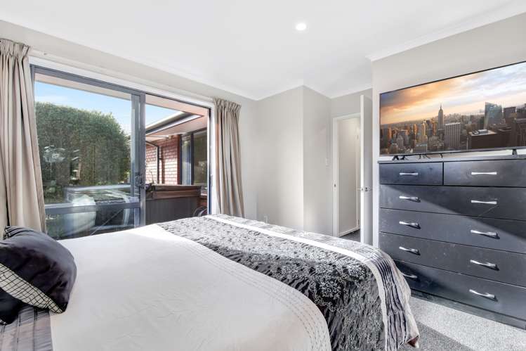 9 Stanwood Grove Darfield_13