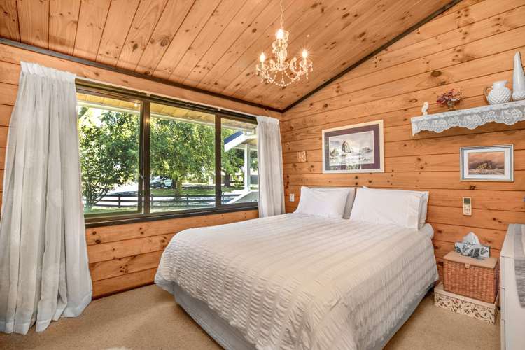 15 Zenith Place Conifer Grove_8