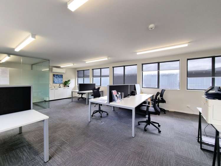 2/13a Gumfield Drive_11