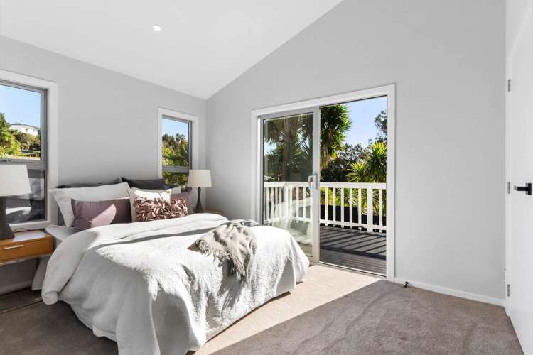 2/83 Glamorgan Drive Torbay_6