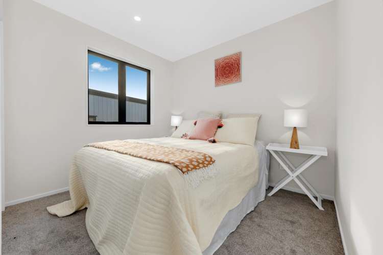 22A Hearth Street Flat Bush_9