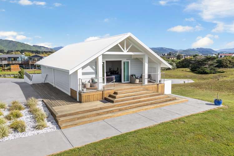 87 Rutherford Drive Waikanae Beach_31