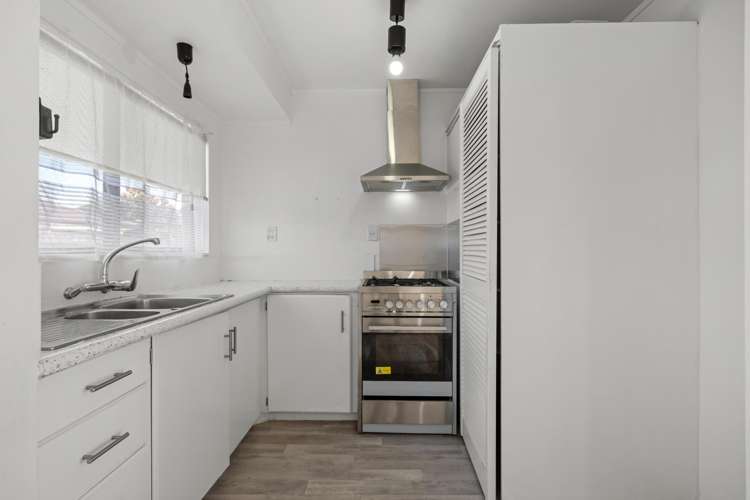 1/30 Gloucester Road Manurewa_13