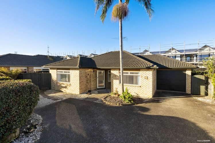 29 Dan Tori Place Orewa_11