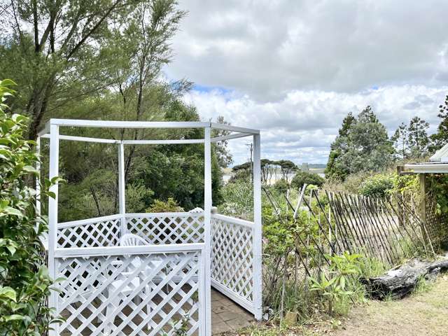 264 West Coast Road Awanui_3