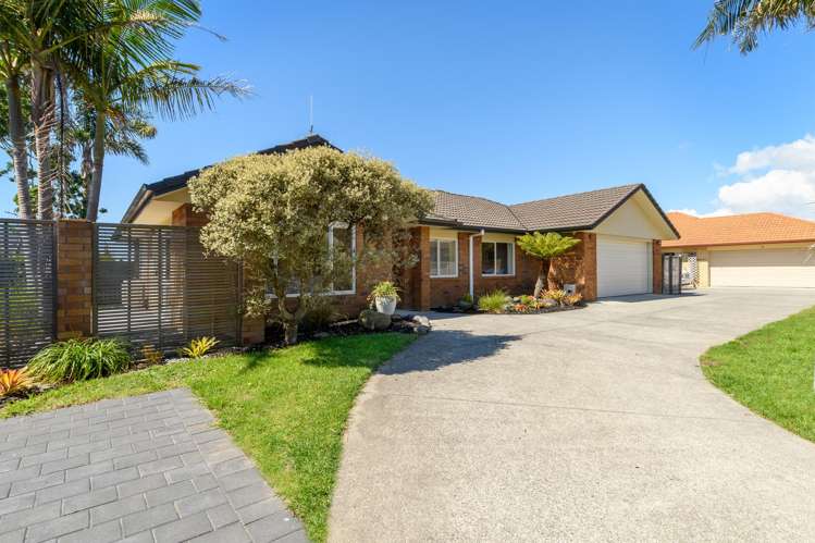 25 Bucklands Crescent_0