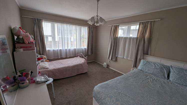 18 Eaton Road Hillsborough_5