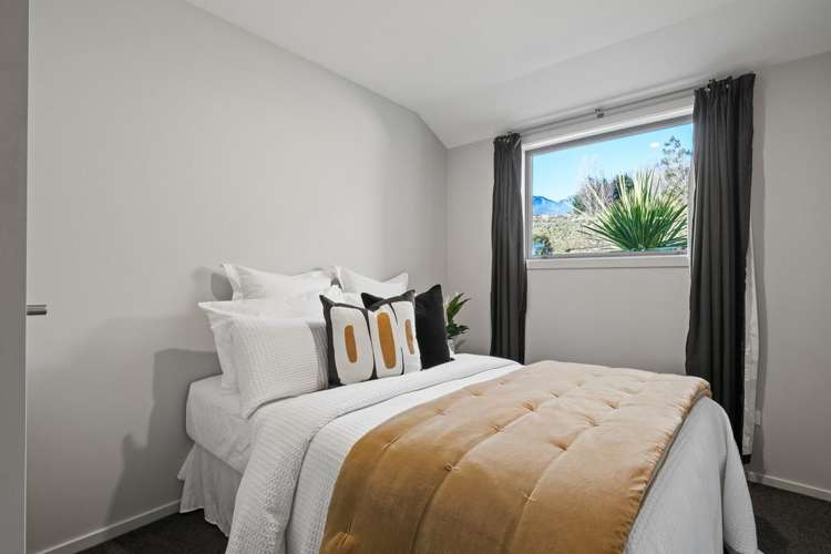 69 Risinghurst Terrace Lower Shotover_17