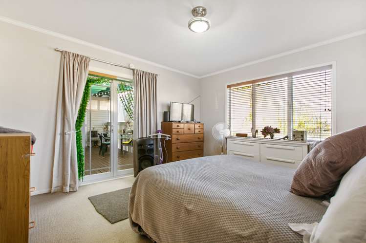 37 Jaemont Avenue Te Atatu South_7