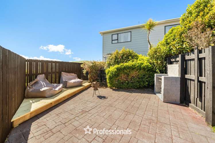 25a Outram Grove Kelson_21