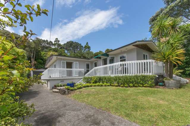 13 Warwick Avenue Titirangi_1