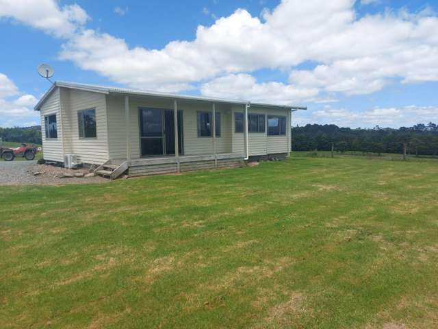 Poroti - 3 Bedroom Home