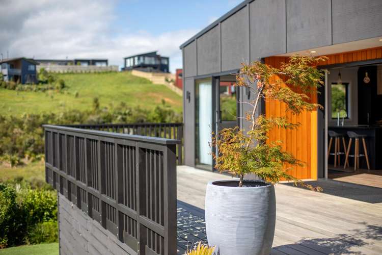 19 Maataitai Road Raglan_16