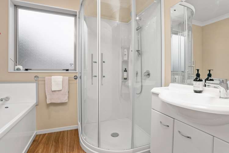 64 Saint James Drive Huntington_17