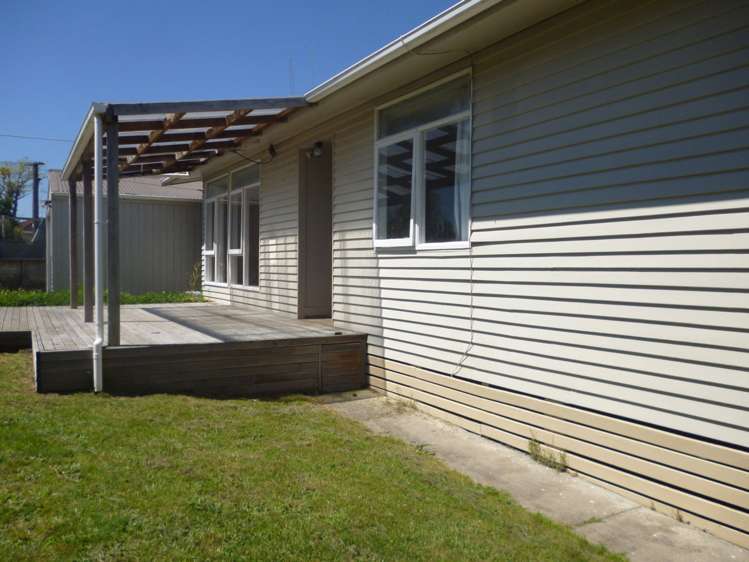 9 Grey Street Hamilton East_14