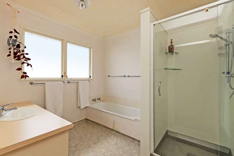 27 Kent Terrace Taradale_12