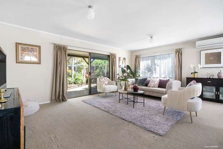 72a Commissariat Road Mount Wellington_4