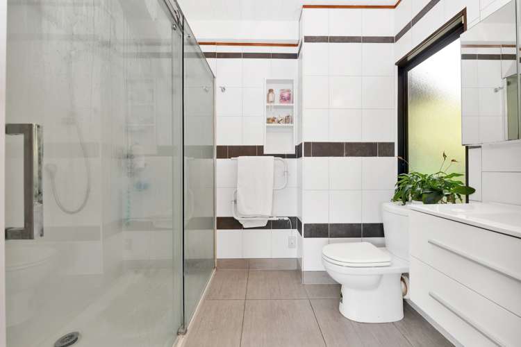 392 Redoubt Road Totara Park_25