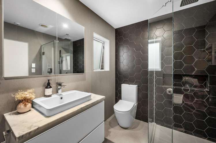 18a Selwyn Crescent Forrest Hill_19