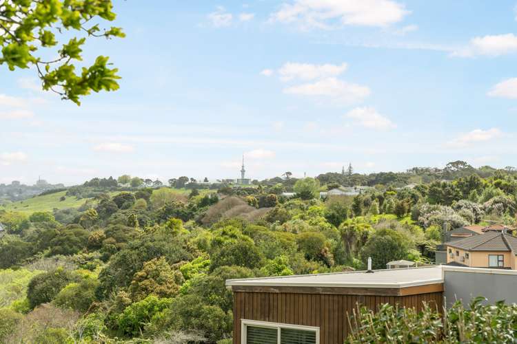 2/10 Harvey Place Saint Heliers_15