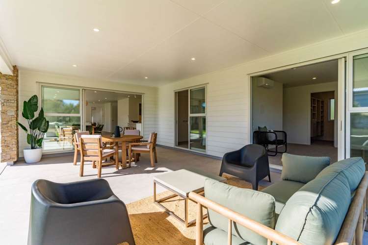 53 Seabreeze Road Mangawhai Heads_45