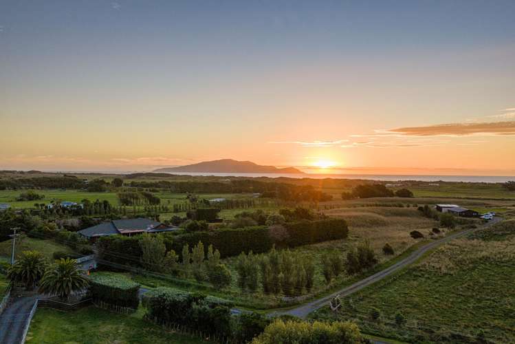 55 Pukenamu Road Te Horo_38