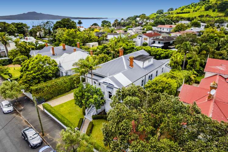 20 Cheltenham Road Devonport_25