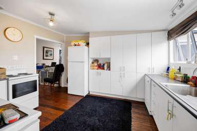 221A South Road_2