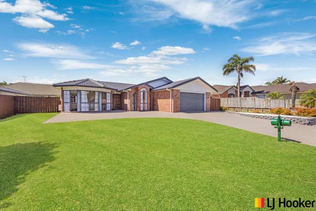 11 Trossach Place Wattle Downs_1