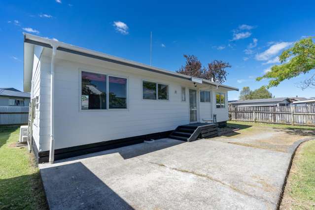  115 Sherwill Street West Feilding_1