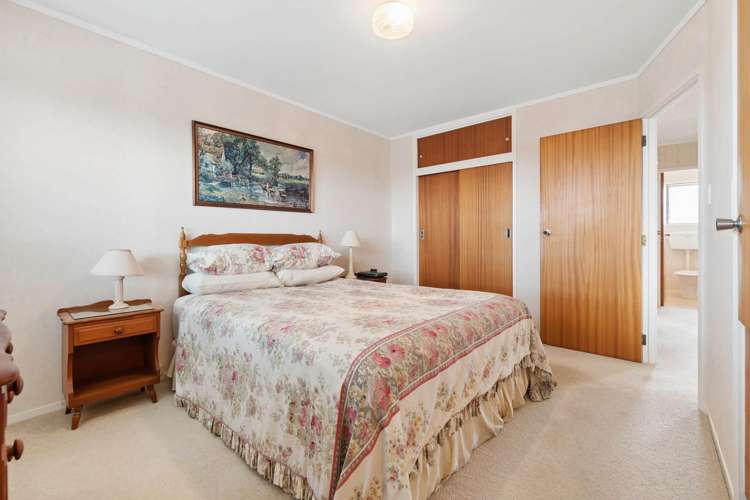 1/131 Glenmore Road Sunnyhills_13