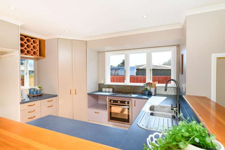 11 Kent Crescent Awapuni_4